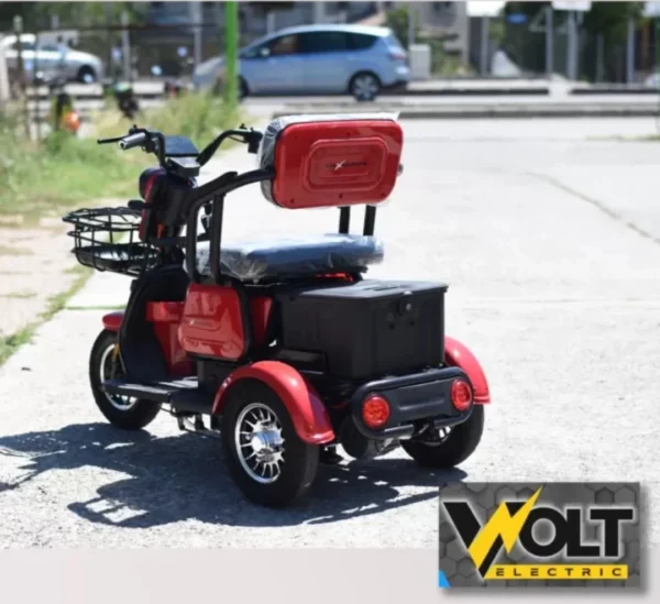 Електрическа триколка max motors x1 1500w, 48v,20ah, задно предаване, крачна спирачка, 2+1 места