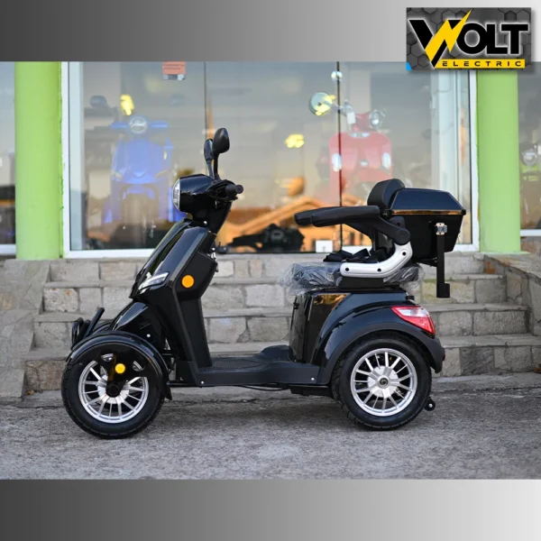 Електрическа четириколка volt electric fm4 led с магнитна спирачка и рекуперация black