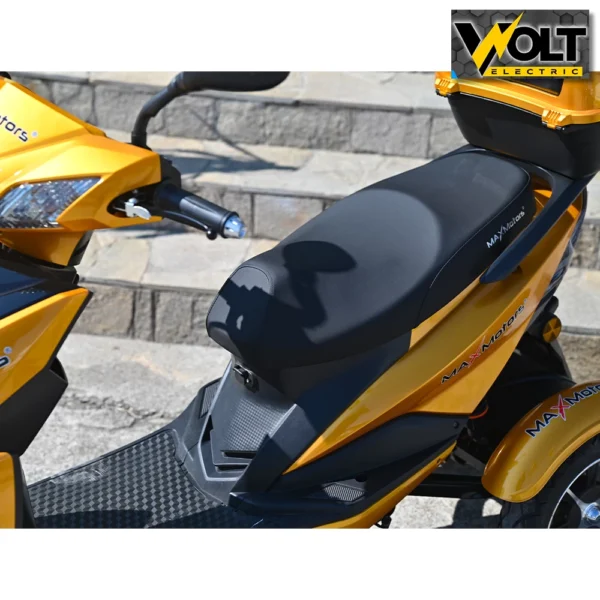 Електрически скутер триколка max motors sport 1500w orange