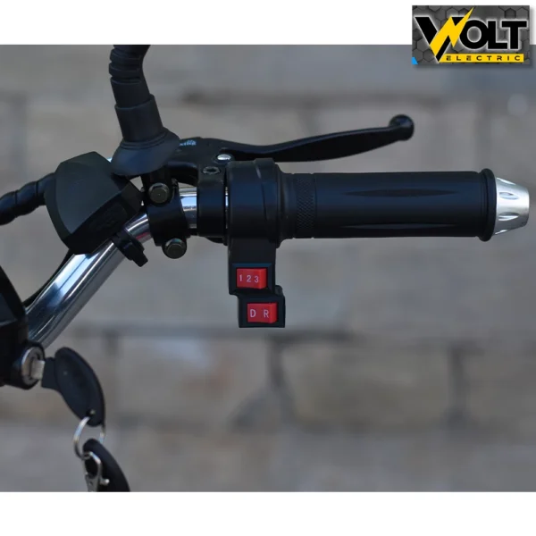 Електрическа триколка volt electric a6+, задно задвижване, кресло с подлакътници, 750w, 48v