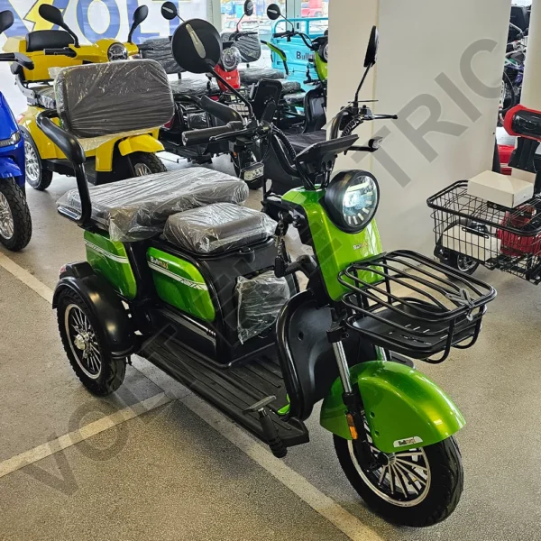 Електрическа триколка bullmax c2 с 5 батерии, 3 места, крачна спирачка, led дисплей, 1500w/60v/20ah, green