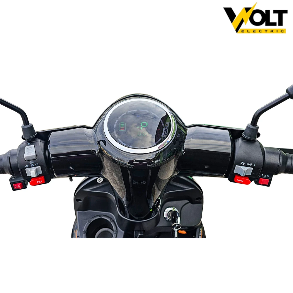 Двуместна електрическа четириколка volt electric comfort duo, 2000w, 60v, 20ah, ce сертификат, черен лак