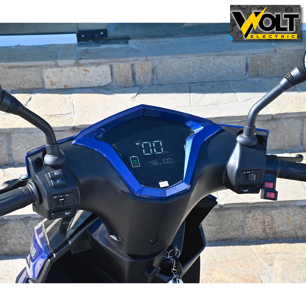 Електрически скутер триколка max motors sport 1500w blue