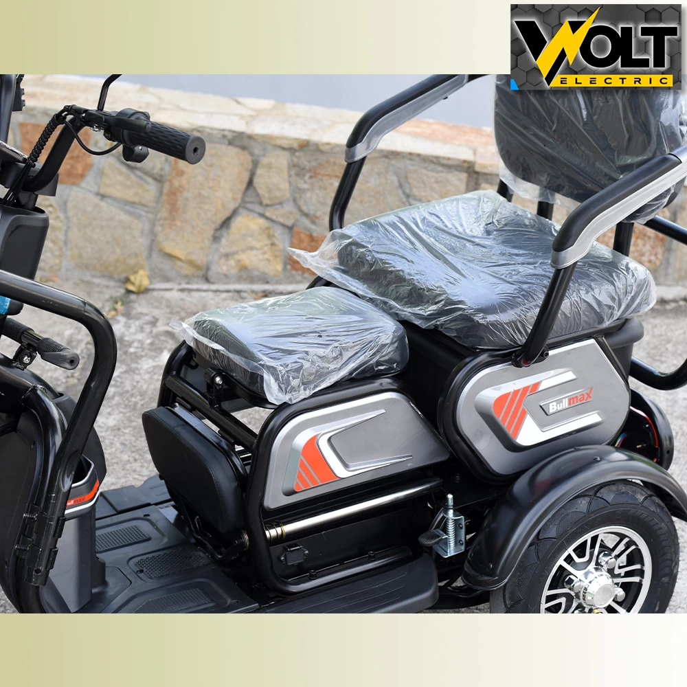 Триместна електрическа триколка bullmax c1 1500w, 20ah, с покрив и страници подарък
