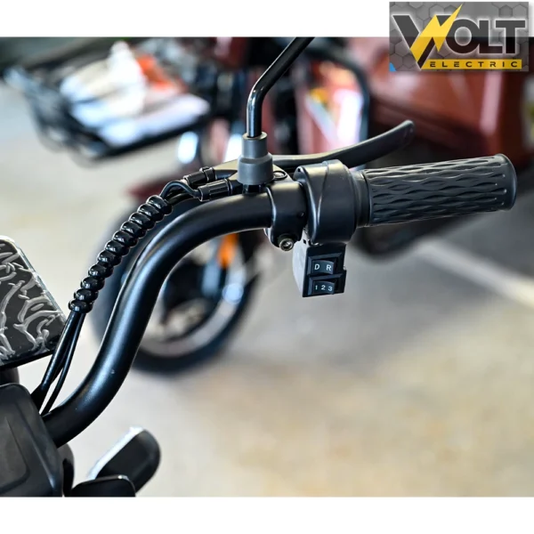 Електрическа триколка bullmax c1 max, големи 10'' гуми, 1500w, тъмночервено бордо, металик