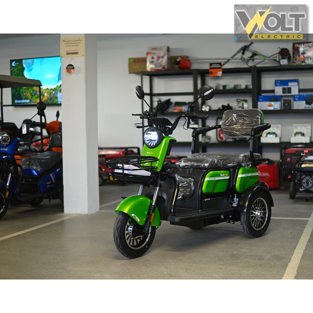 Електрическа триколка bullmax c2 с 5 батерии, 3 места, крачна спирачка, led дисплей, 1500w/60v/20ah, червен цвят
