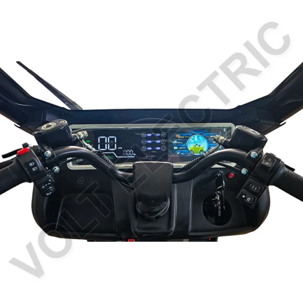 Двуместна карго триколка max motors с покрив, led бар и аудио система, камера, 2000w, 60v