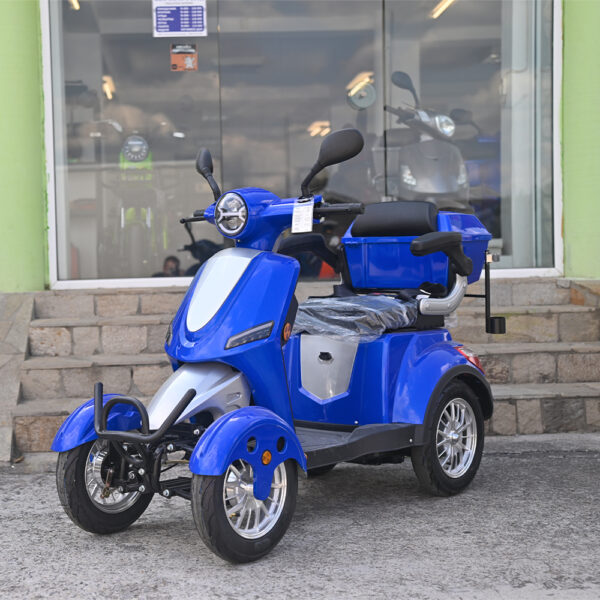 Електрическа Четириколка volt electric fm4 led, син цвят