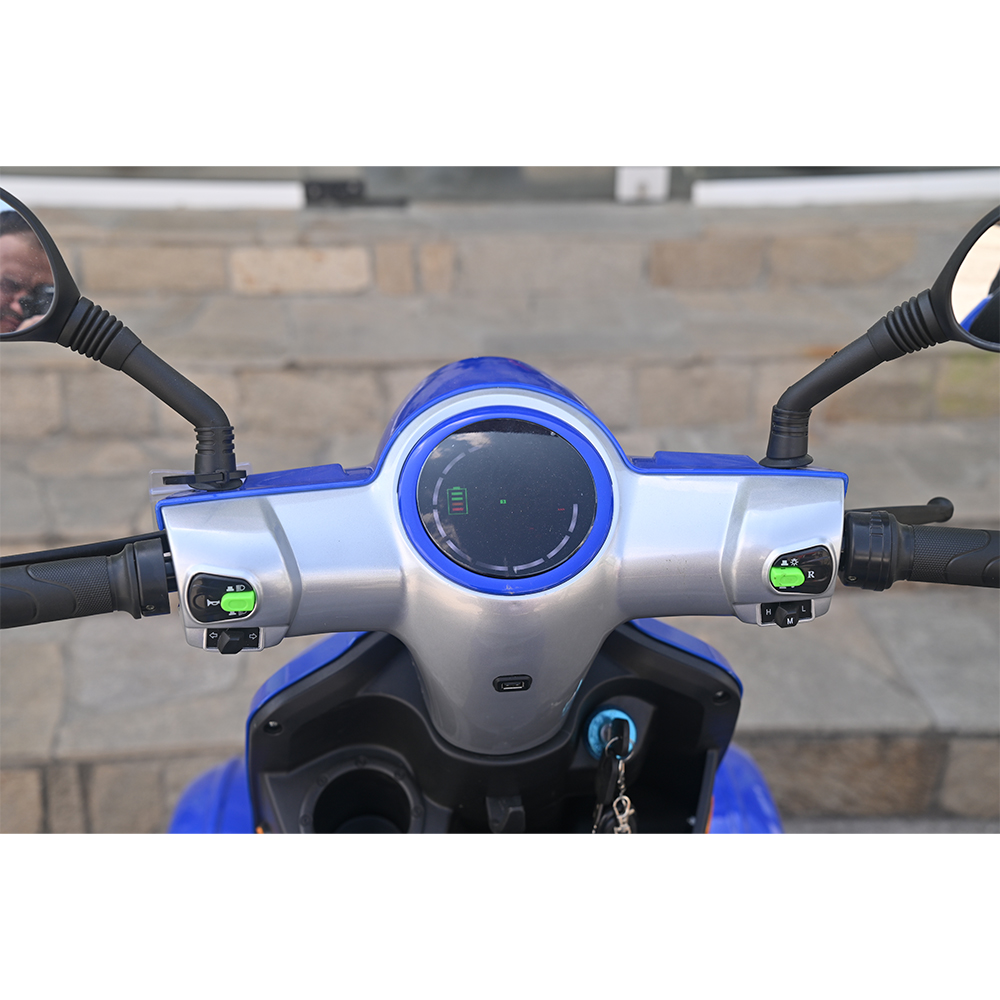 Електрическа Четириколка volt electric fm4 led, син цвят