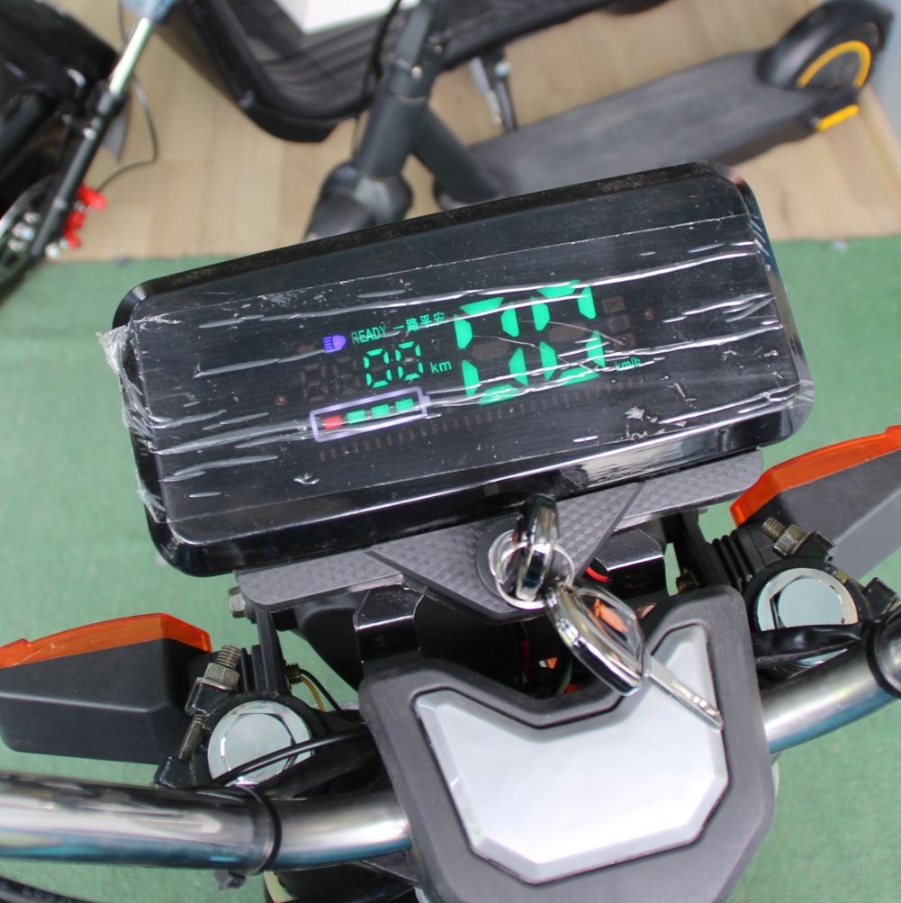 Товарна електрическа триколка heavy cargo 2000w, 600кг, max motors