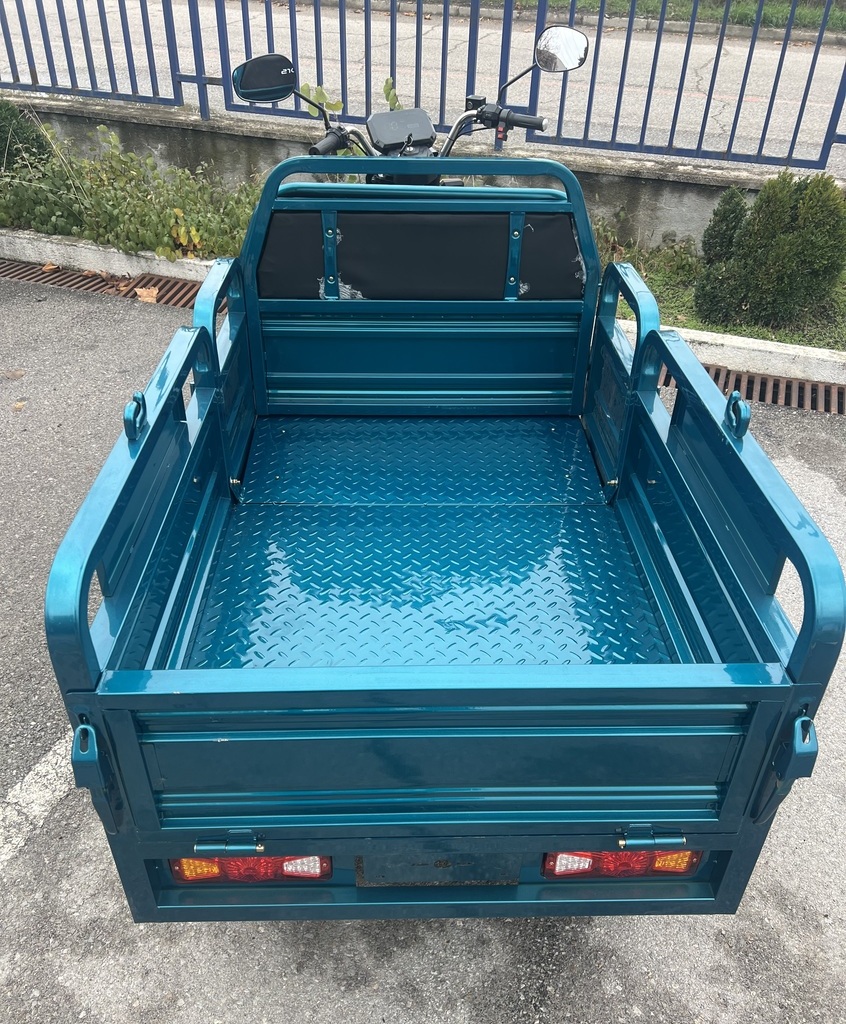 Триместна товарна електрическа триколка max motors go pro 2000w, (трансформираща се)