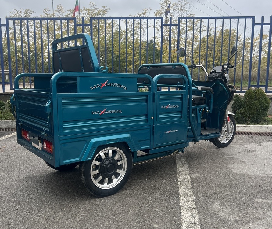 Триместна товарна електрическа триколка max motors go pro 2000w, (трансформираща се)
