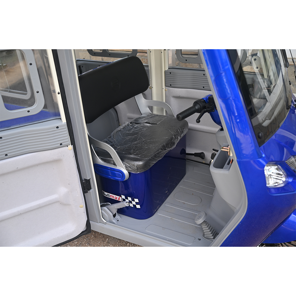 Триместна електрическа кола триколка с кабина и сваляеми врати bullmax atlas 3000w с безплатен зимен пакет, 72v/32ah, синя