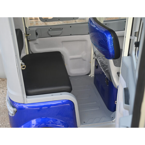 Триместна електрическа кола триколка с кабина и сваляеми врати bullmax atlas 3000w с безплатен зимен пакет, 72v/32ah, синя